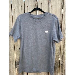 Adidas T-shirt